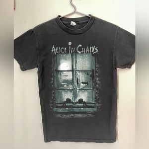 Vintage Alice in Chains T-shirt - Size Small